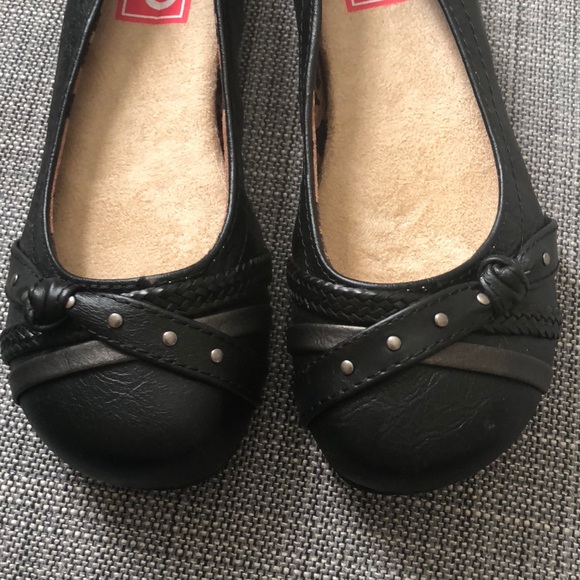 Never worn black flats - Picture 2 of 4